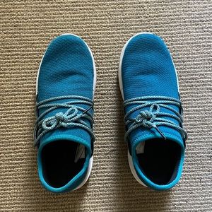 Vessi Cityscape ocean blue shoes size 7